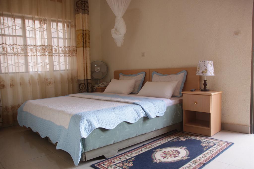 Hotel Step Town Kigali Zimmer foto