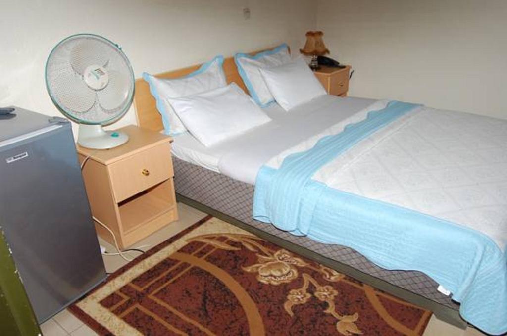 Hotel Step Town Kigali Zimmer foto