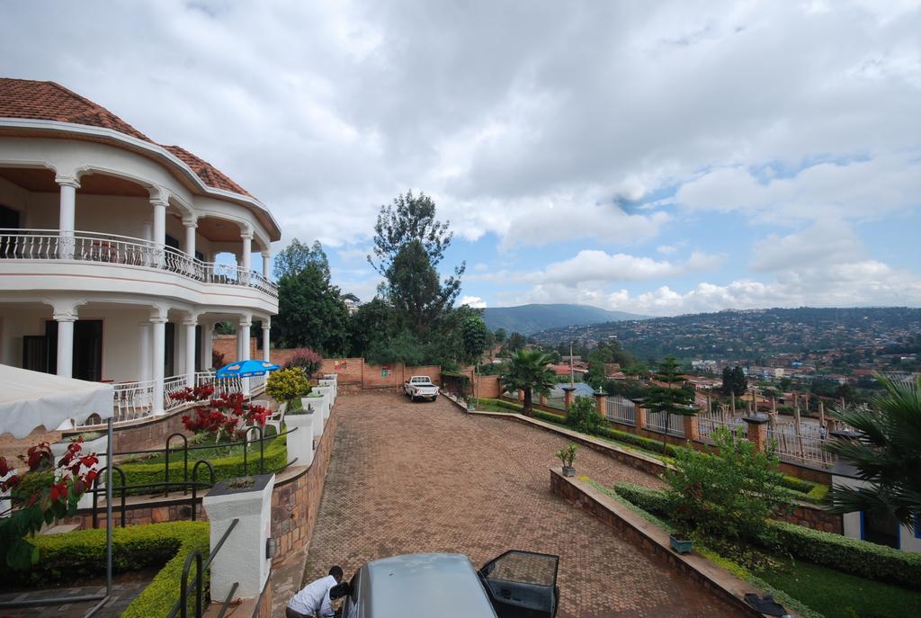 Hotel Step Town Kigali Exterior foto